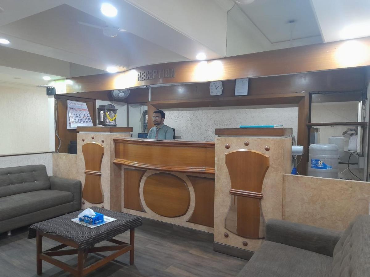 Hotel Mayur By Wb Inn Ulhasnagar Exterior photo