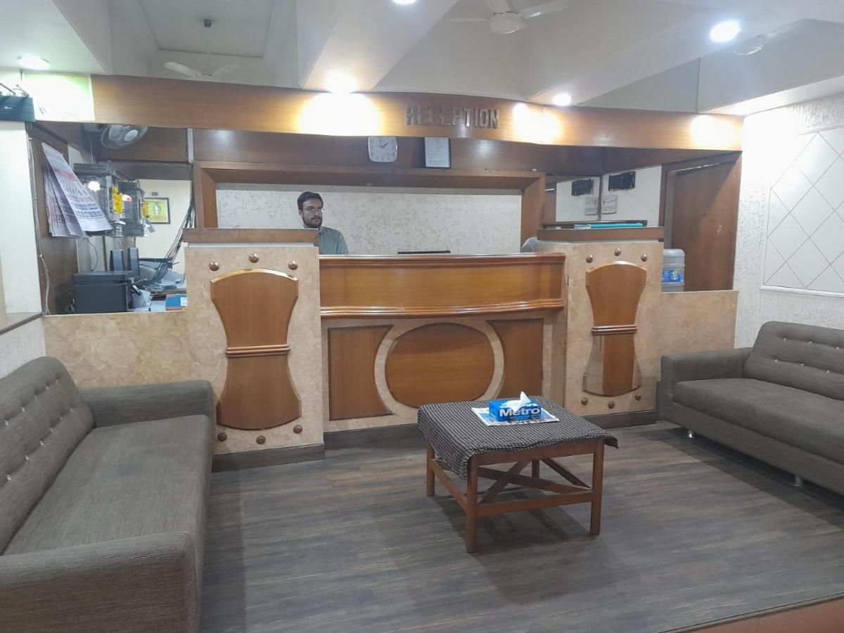 Hotel Mayur By Wb Inn Ulhasnagar Exterior photo